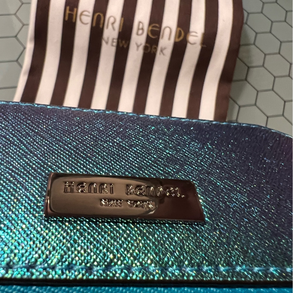 Henri Bendel NWT W57th Galactic Petrol Lipstick Case - Picture 2 of 7